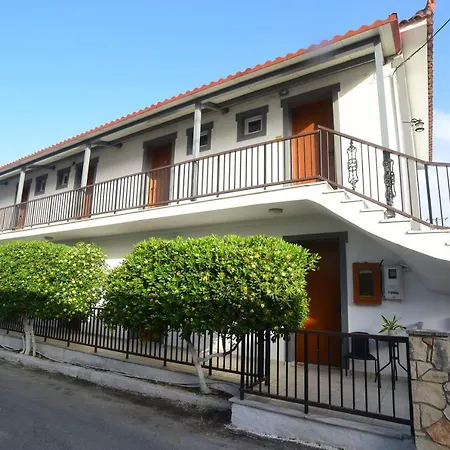 Periyali Апартаменты